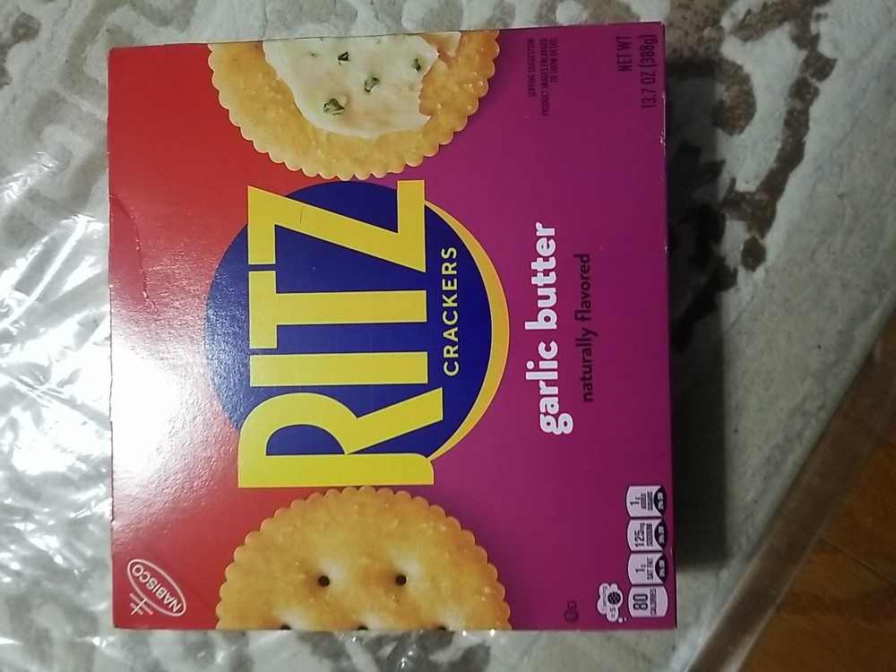 Ritz Garlic Butter Crackers 13.7 oz