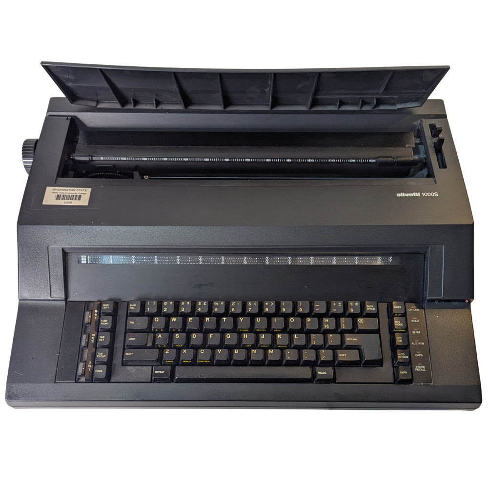 Olivetti 1000 S Electronic Typewriter – Powers On – Made in Japan