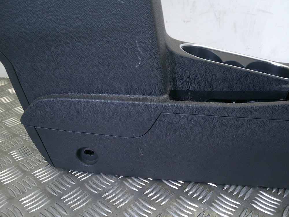 FORD FIESTA TITANIUM X CENTRE CONSOLE 2013-2017
