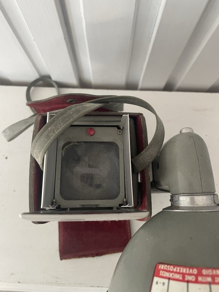 Vintage Antique Anscoflex II Camera with Flash Bulb