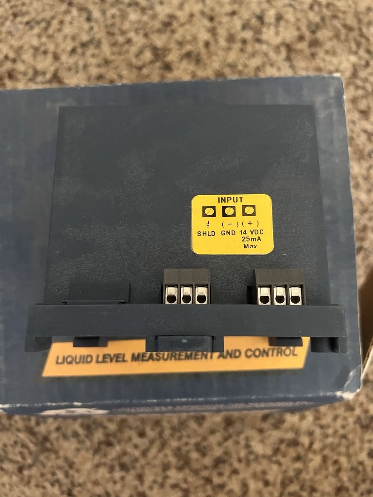 Flowline LC41-1001 Electromechanical Single Point Level Switch Relay Panel Mount