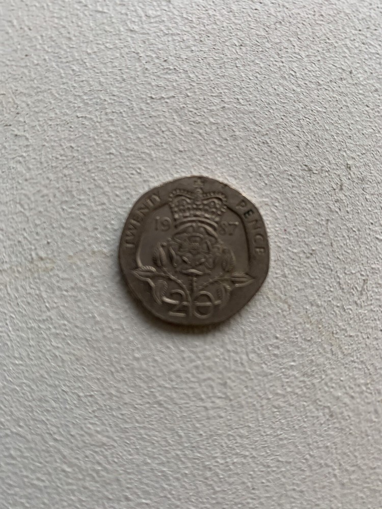 1987 Great Britain 20 Pence Elizabeth II