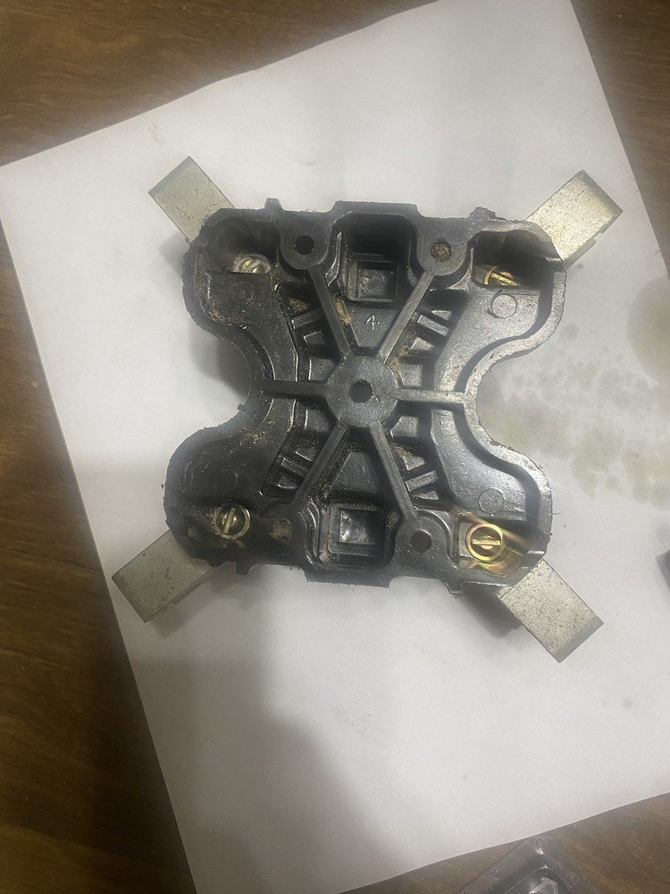 Superior 100 Amp E8141 Meter Socket Replacement/repair Part