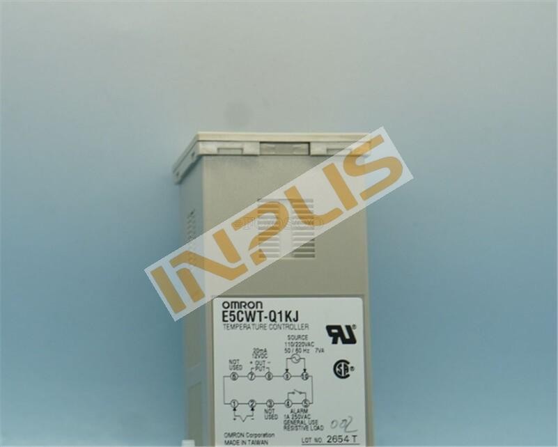 1Pcs Omron Temperature Controller E5CWT-Q1KJ 110-220VAC