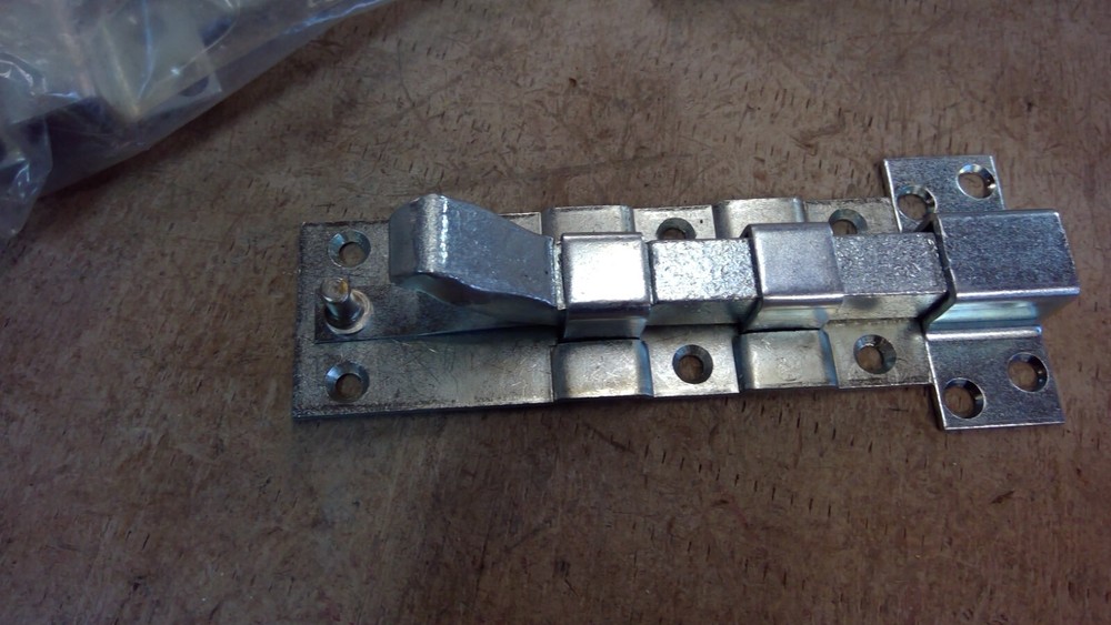 2 NEW SECURITY 8" HEAVY DUTY SQUARE SPRING BOLTS LATCHES LOCKS