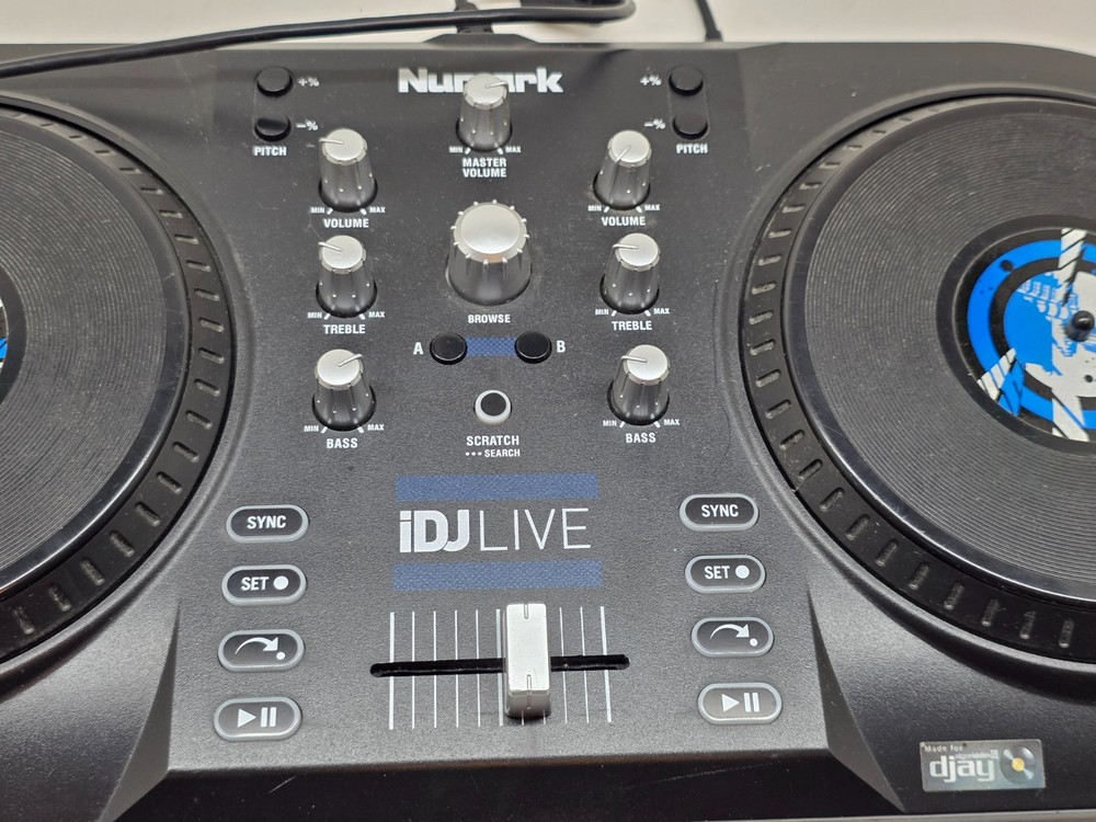Numark iDJ Live Digital DJ Controller Turntable Apple Mac Ipad Iphone Ipod