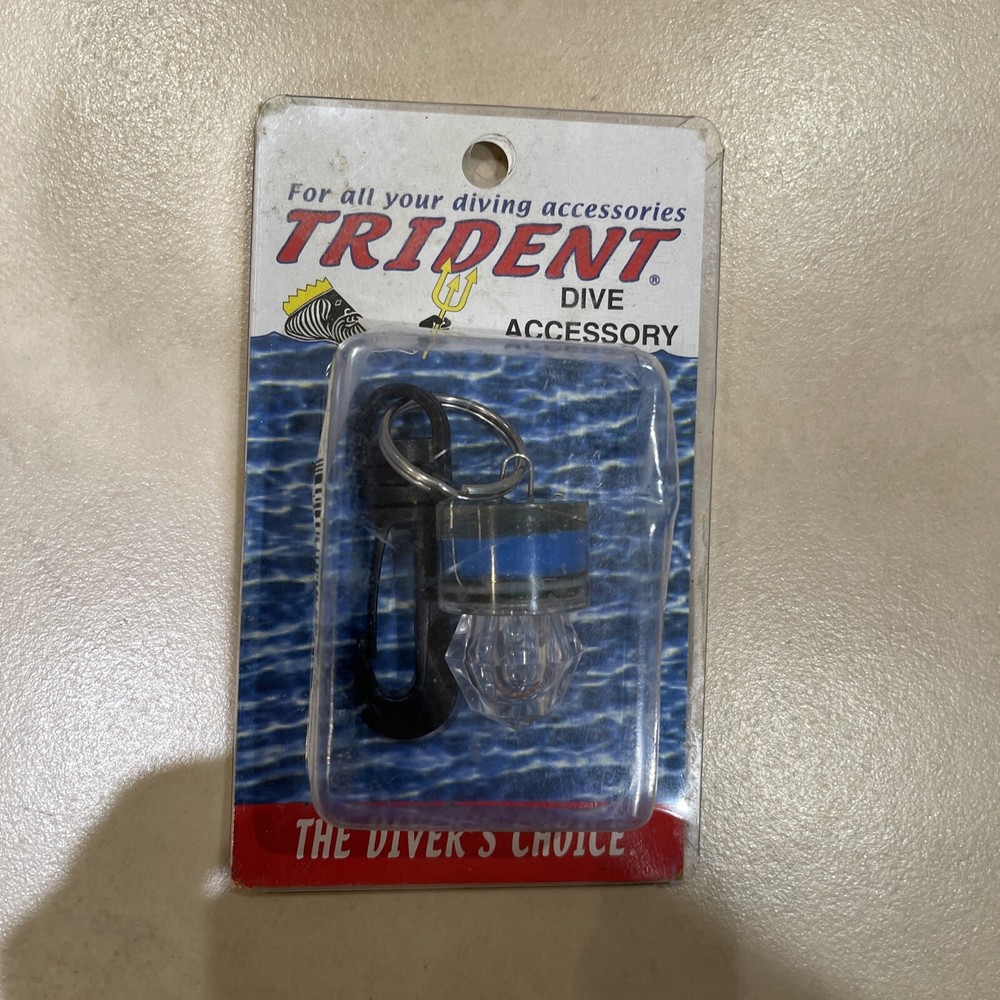 Trident Dive Mini Water Activated LED Clip-On Flashing Light Blue NEW