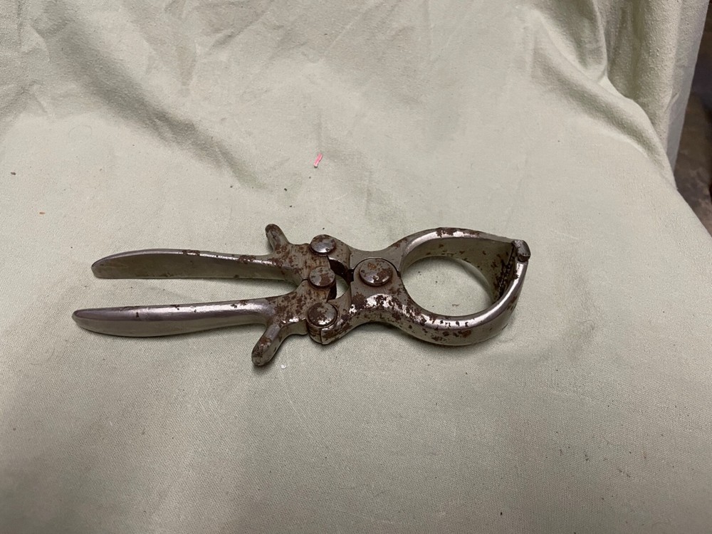 Vintage Castrator Clamp Tool Bloodless Crimper Tool