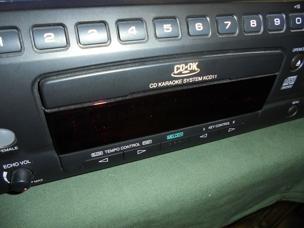 Samsung KCD-11 Karaoke System