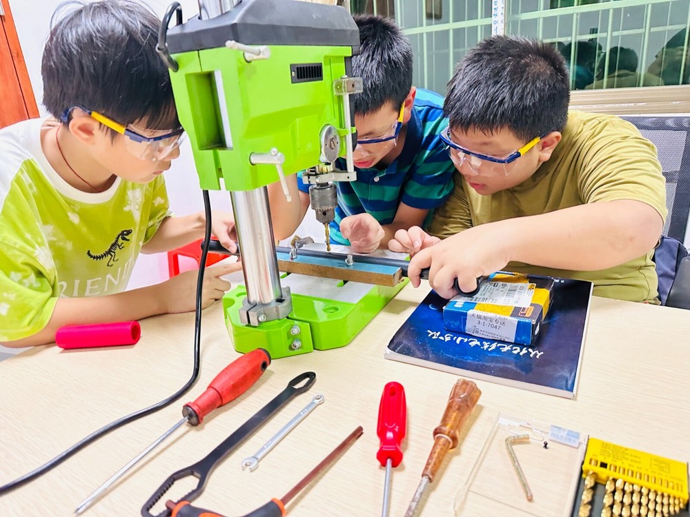 UHF 3 ELE Yagi Antenna