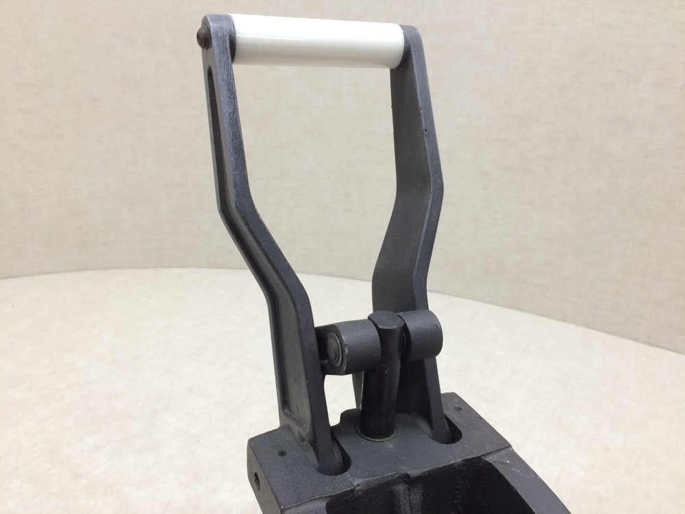 Panduit MCP-10 Bench Mount Press MCP10