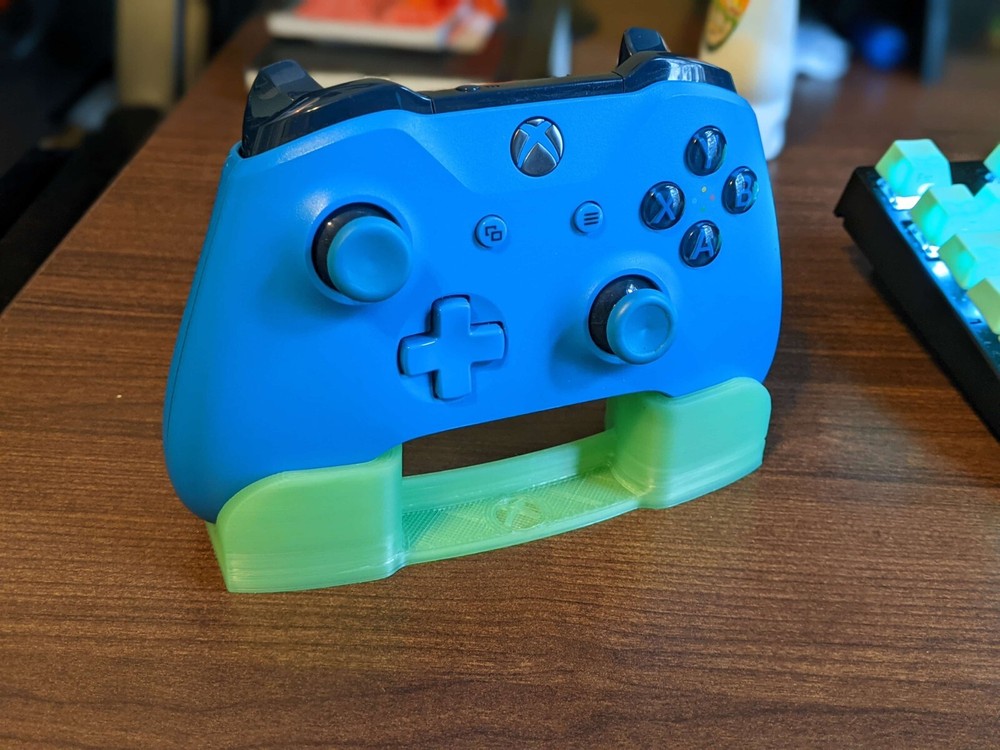 (Black) Xbox one / series controller holder stand display cradle