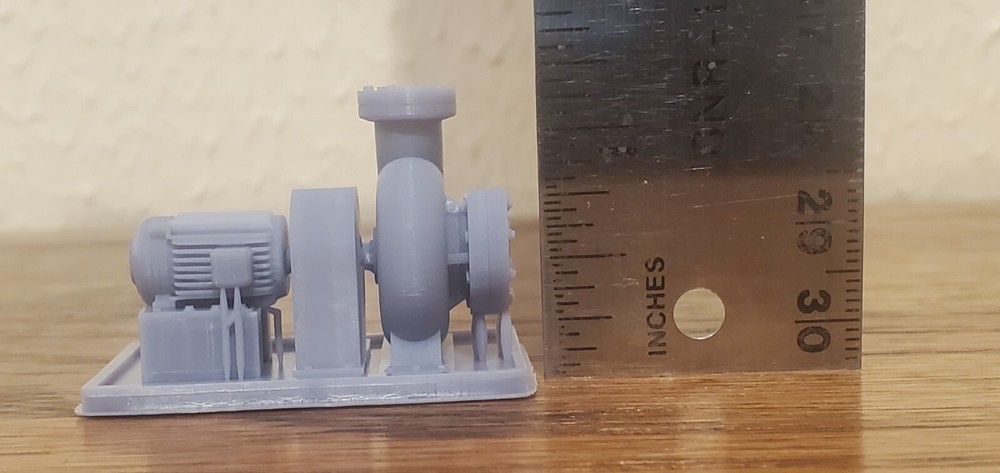 O Scale Centrifugal Pump and Motor - MEDIUM
