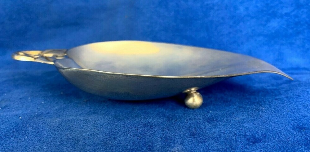 Vintage Tiffany & Co. Makers Sterling Silver Leaf Candy / Nut Dish / Bowl