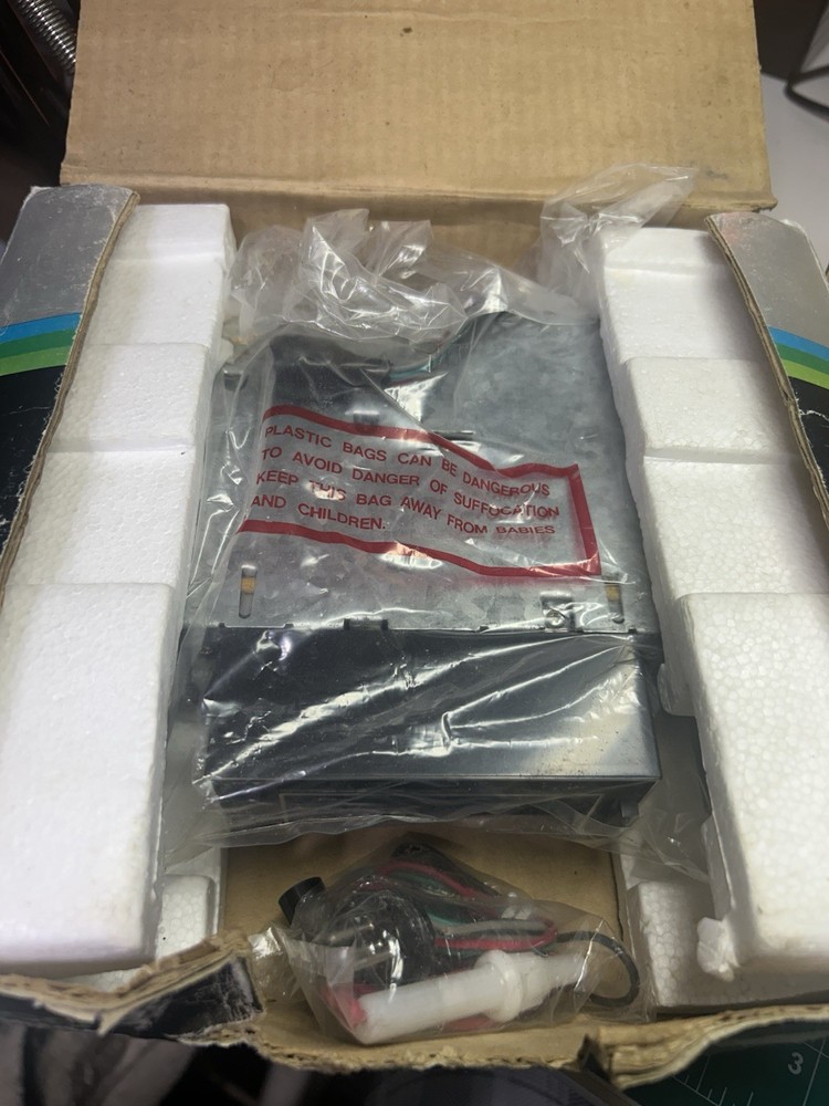 Kraco DASHMASTER Model KID-581P