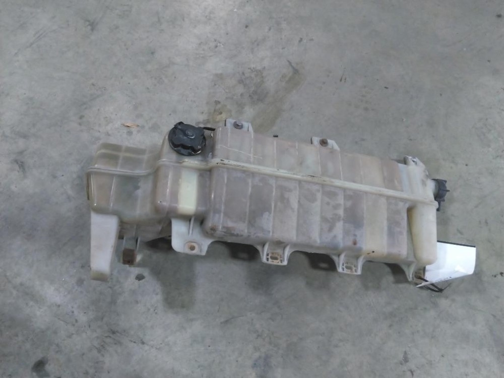 For 2015 VOLVO VNL RADIATOR OVERFLOW TANK ,  MD