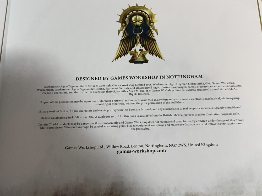 BOOK WARHAMMER AOS FANTASY STORM STRIKE SOFTBACK USED