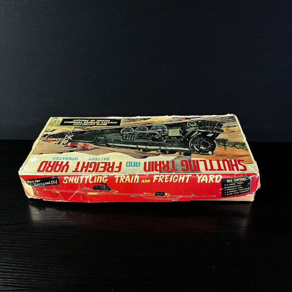 Vintage Atlas Shuttling Train & Freight Yard Set Original Box