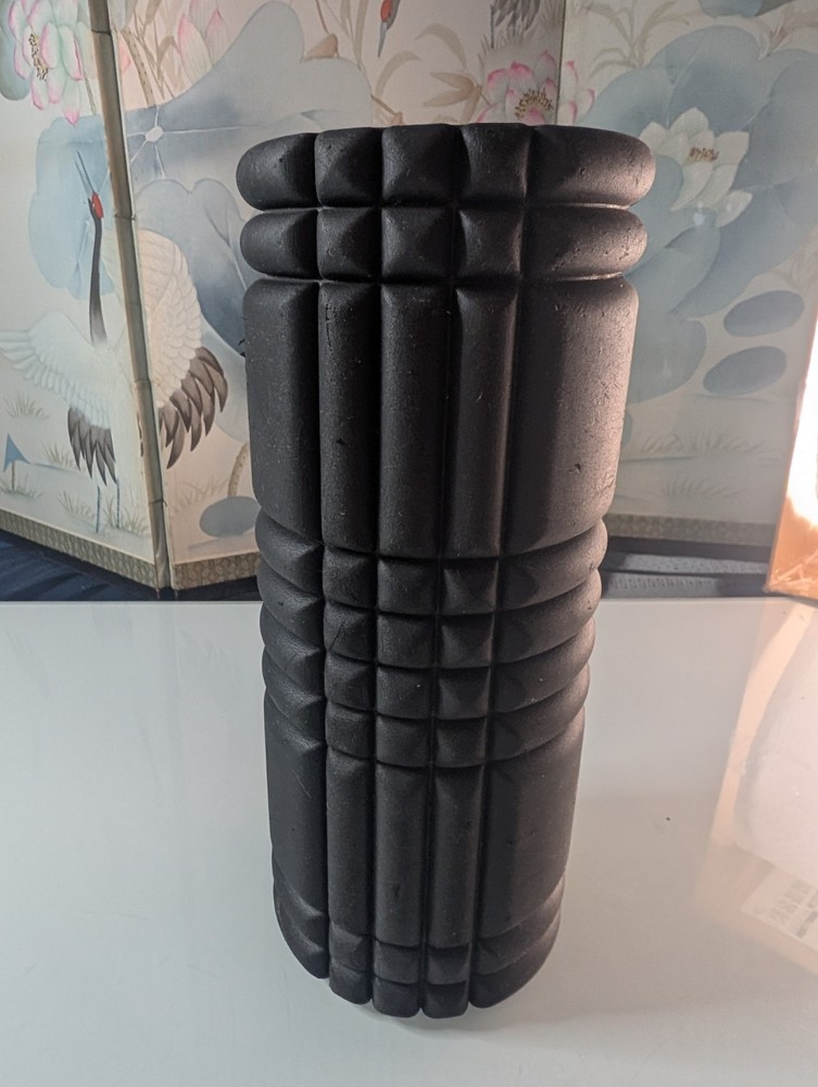 TriggerPoint GRID Foam Roller - Black - Deep Tissue Massage & Recovery - Clean
