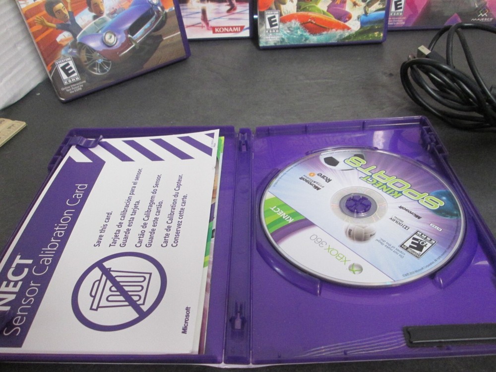 Microsoft Kinect Sensor Bar w/book & 6 Games