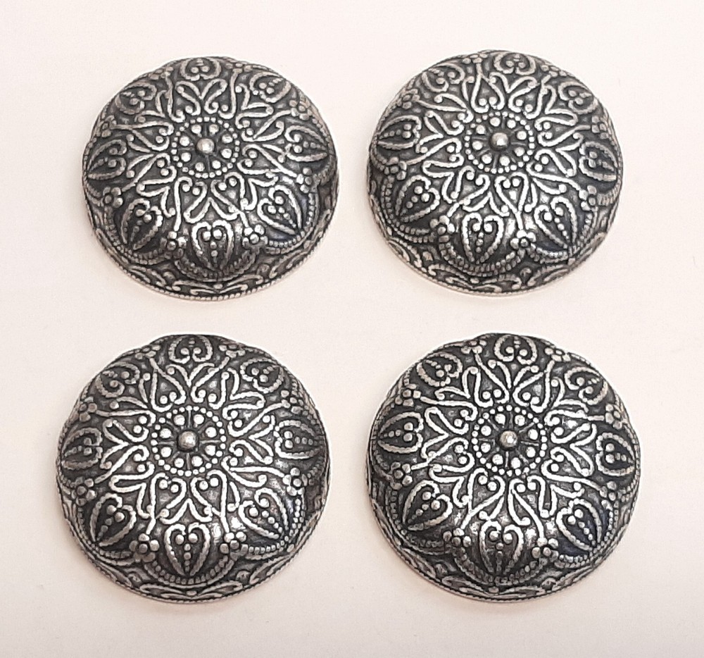 4 EMBOSSED STAMPED SILVER PLATED BRASS ROUND CABOCHONS COMPONENT EMBELLISHMENT