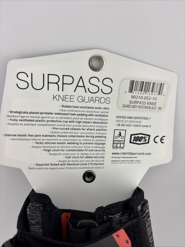 100% Surpass Knee Guard - Heather Gray-Black