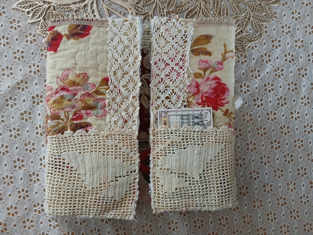 Handmade Sewing Roll/Huswif