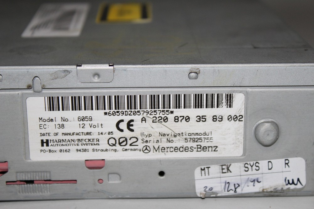 04 05 06 MERCEDES E320 DVD NAVIGATION PLAYER OEM