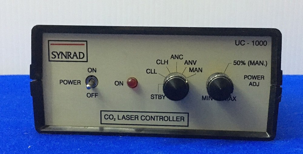 SYNRAD UC-1000 CO2 LASER CONTROLLER 24 VDC