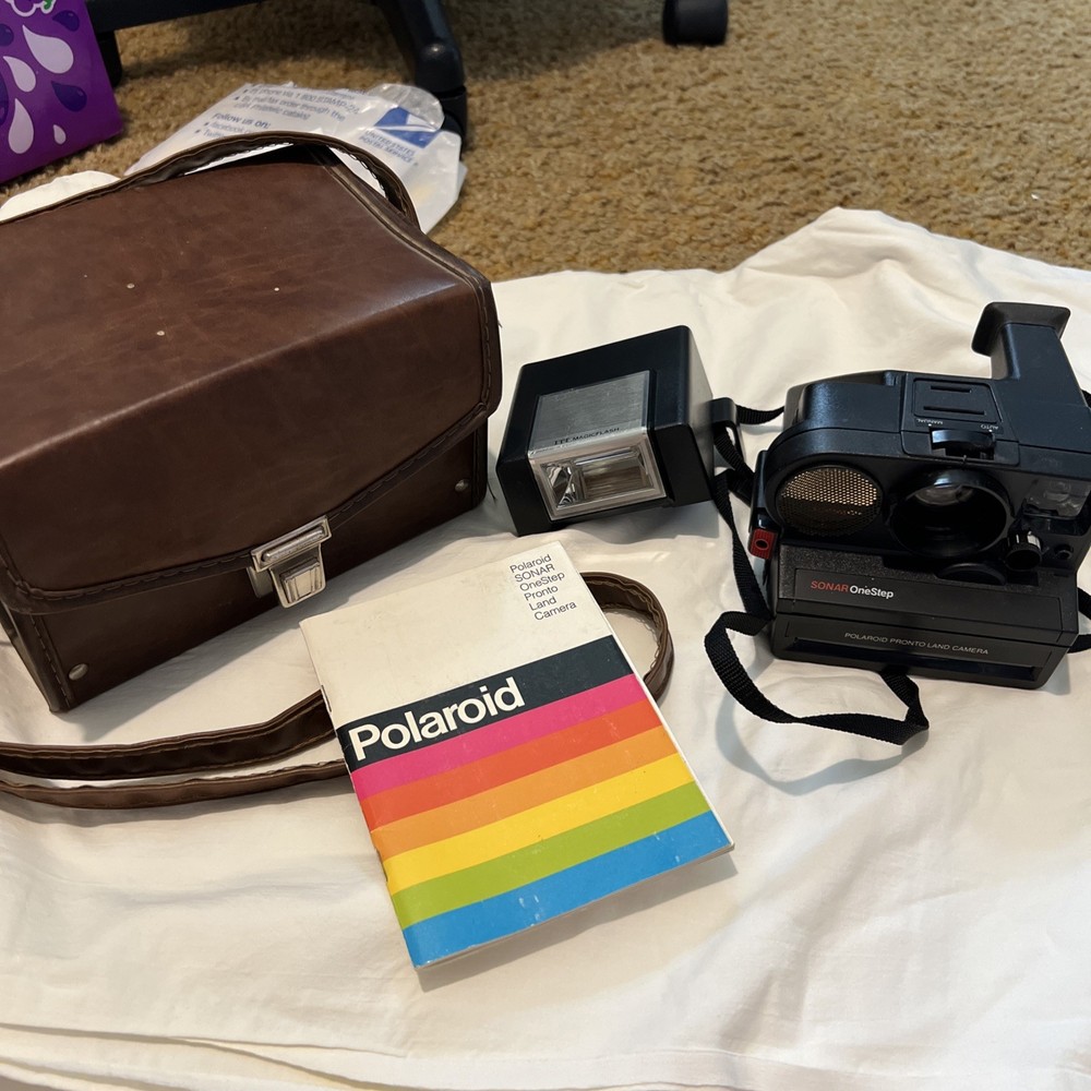 Polaroid Land Camera SONAR OneStep  With Case, Flash Attachment, Instructions