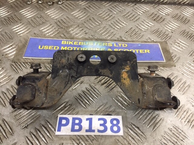 KAWASAKI ZZR600 E seat bracket 1999 model