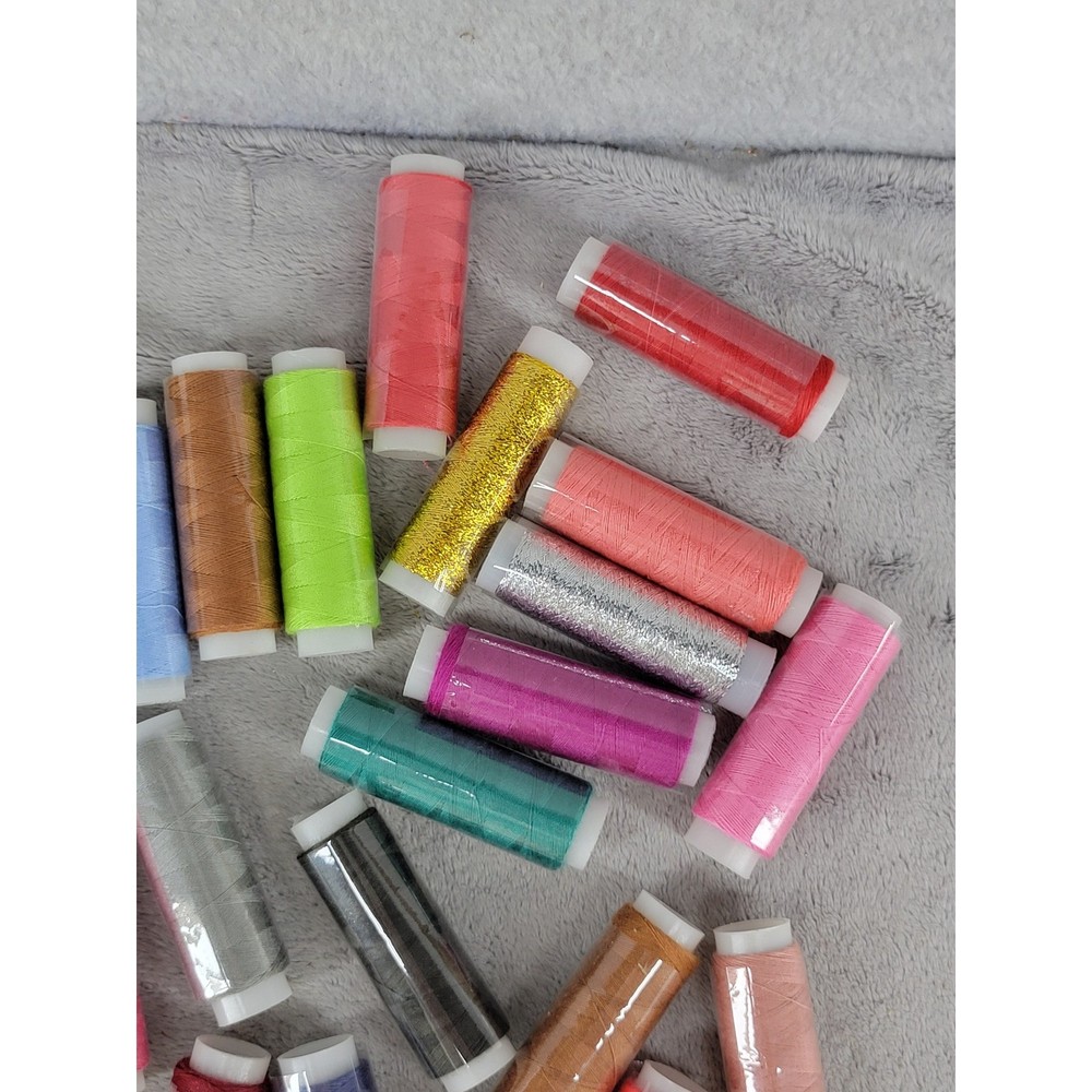Lot Assorted Colors Sewing Thread Spools Crafting Projects