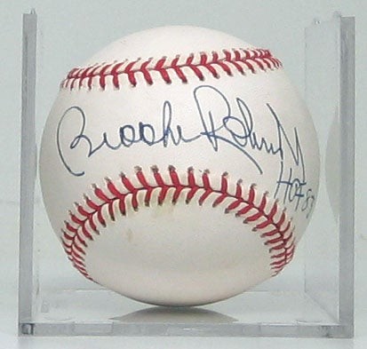 Brooks ROBINSON / Signed Baseball