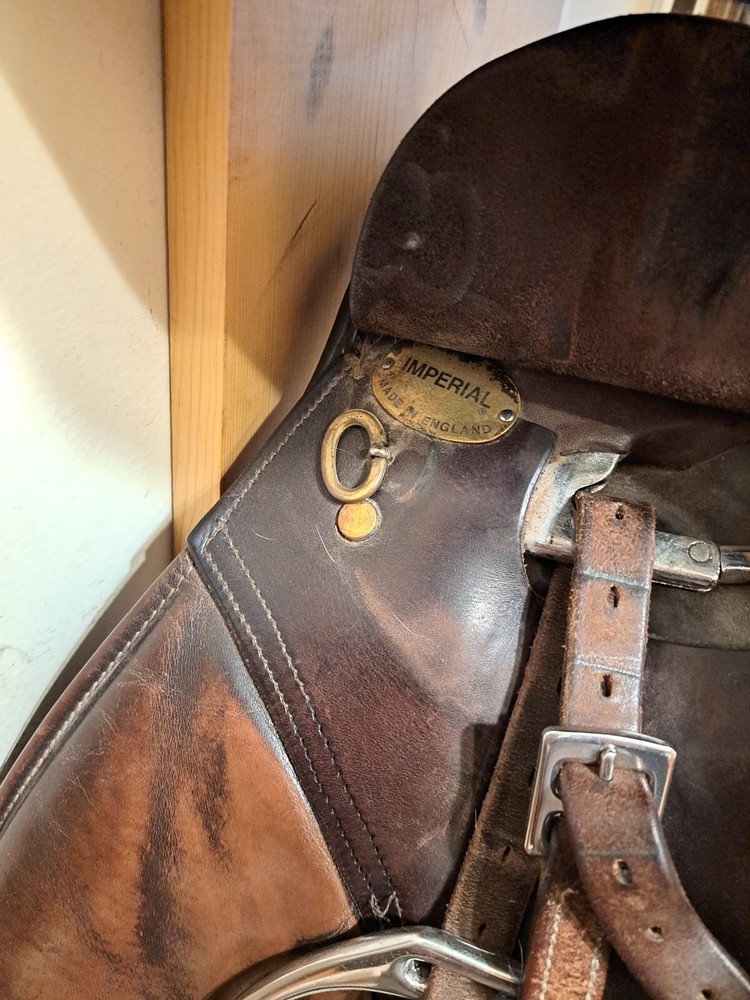 17.5 Imperial AP jump saddle