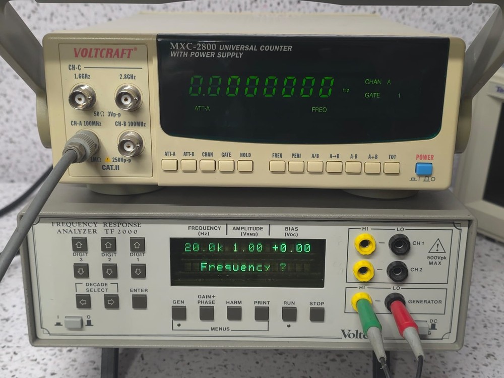 Voltech TF 2000 - Frequency Response Analyzer TF 2000