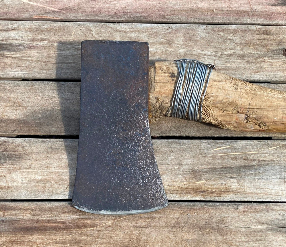Nice AXE 30" Long w/ Wooden Handle Lumberjack
