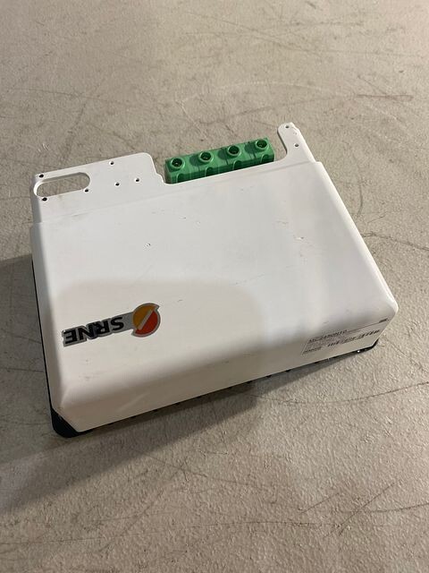 SRNE 50A MPPT Charge Controller MC2350N10 -- Untested