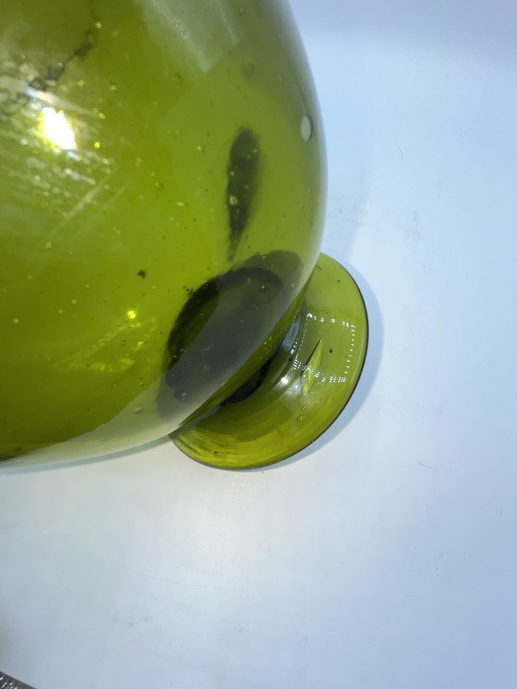 MCM Green Decanter w/Tear Drop Stopper -