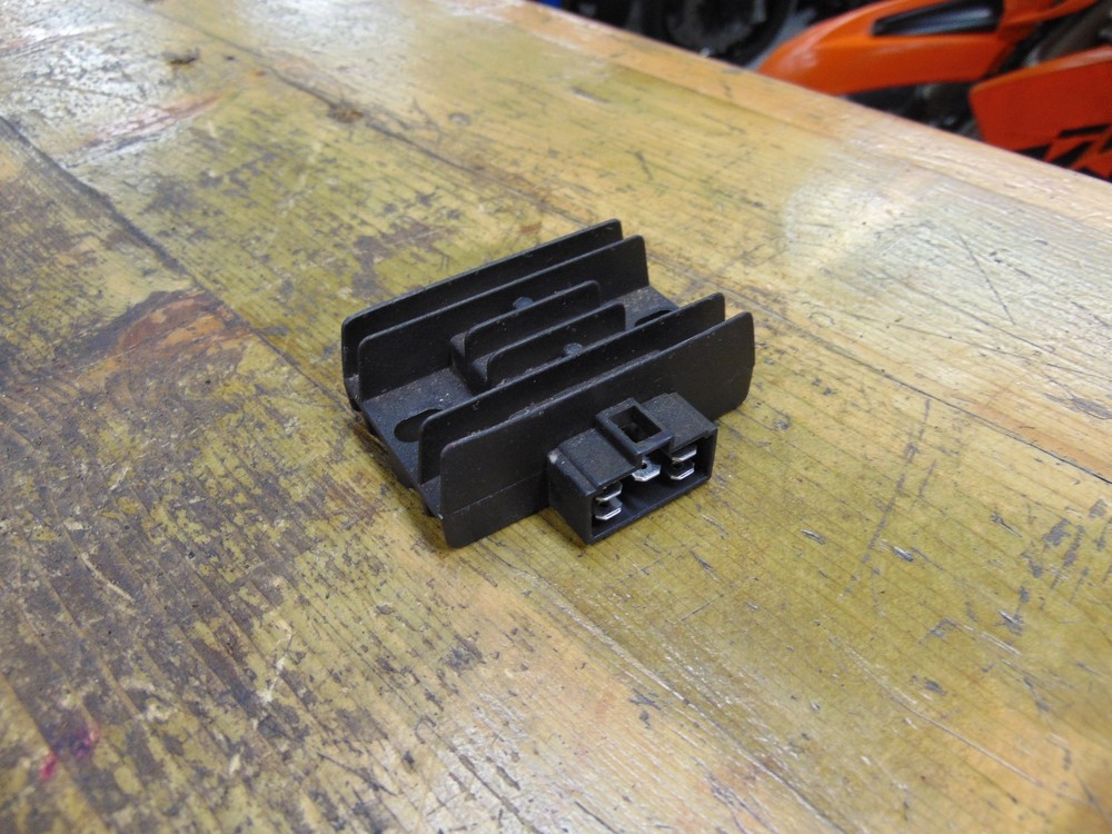 AJS JS125E ECO 2 REGULATOR RECTIFIER