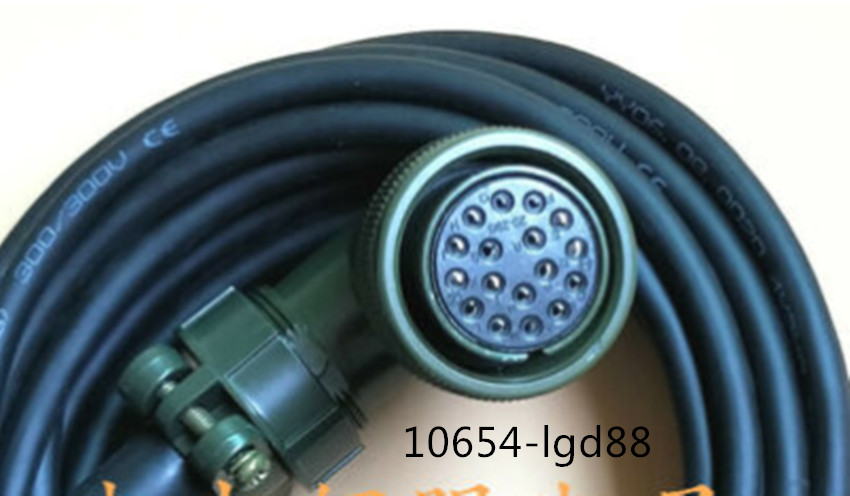 1pcs For NEW Servo Motor Encoder Cable SGMG-05A2 SGDB 17-Pin 3M #9