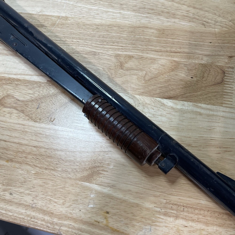 Vintage Daisy Model 25 BB Gun