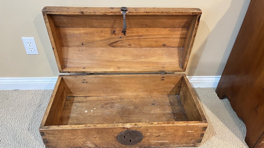 Spanish Colonial Baul Trunk