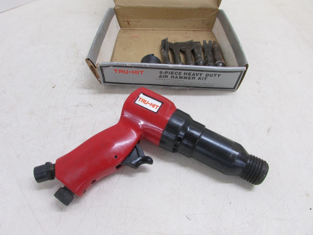 TRU-HIT TOOLS TH-90 HEAVY DUTY AIR CHISEL / HAMMER KIT w/ BITS