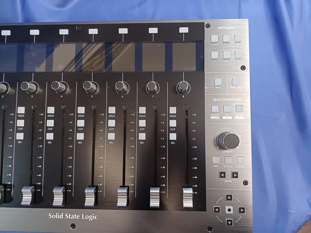 Solid State Logic SSL UF8 Advanced DAW Controller Works Well Tested TMB01 5.0