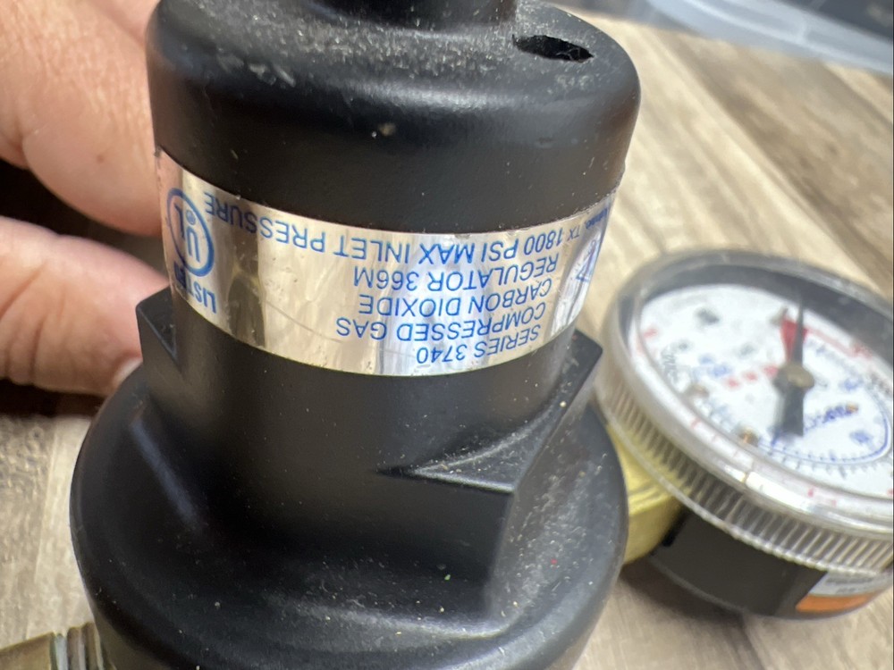 Taprite Dual Gauge CO2 Regulator