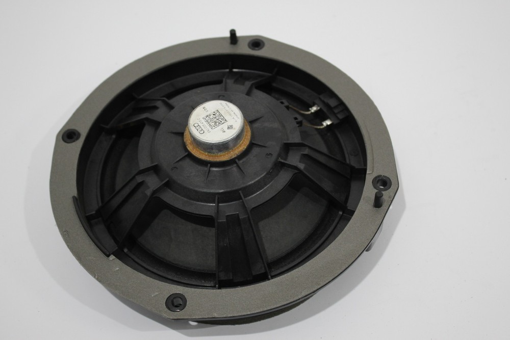 Audi A1 8X Front Door Mid Range Speaker 8X0035415C