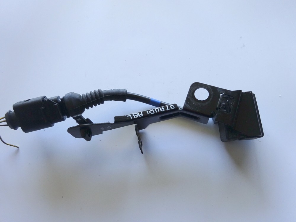 04-10 AUDI A8 A8L S8 FRONT RIGHT RH ACCELERATION SENSOR 4E0616575K OEM A1