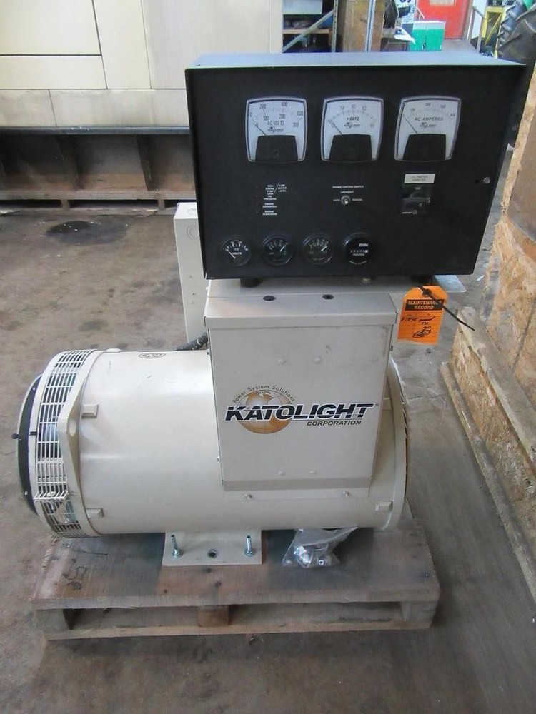 85 KW KATOLIGHT GENERATOR HEAD SINGLE PHASE 3/11.5 GENERATOR CONTROLLER, BREAKER