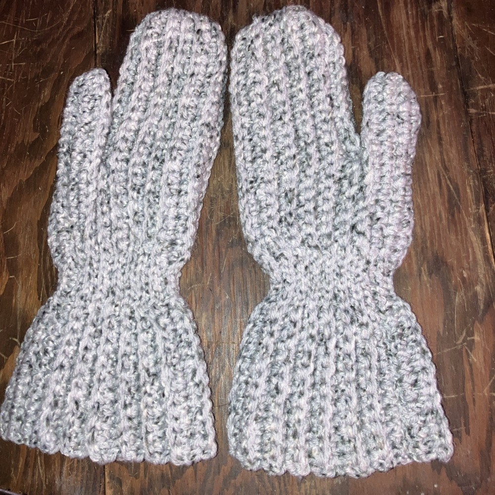 Handmade Mitten S