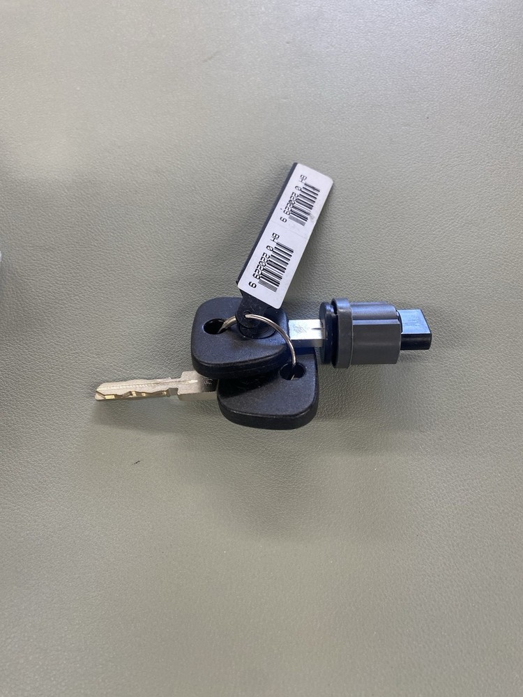 NEW Genuine glove box lock cylinder with key for BMW E34 E39 E32 E31 51168156253